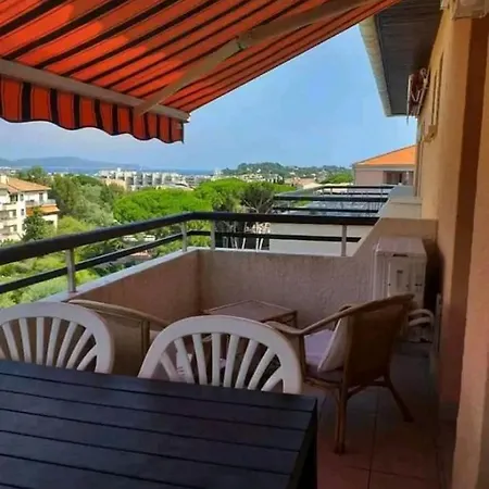 דירה Charming 26 M With Balcon Near The Beaches *